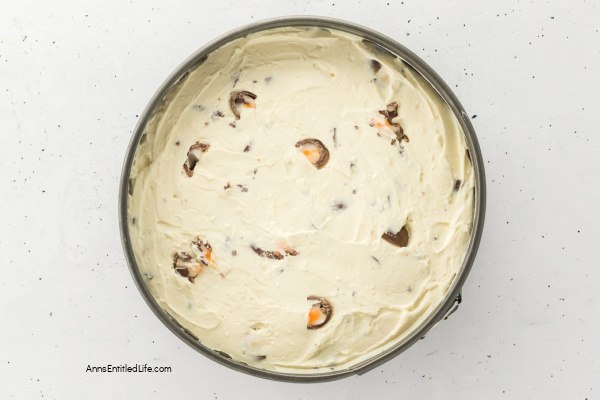 No-Bake Creme Eggs Cheesecake Recipe No-Bake Creme Eggs Cheesecake Recipe. This is a simple no-bake chocolate crème eggs cheesecake with chocolate crust, smooth cream cheese layer and embedded crème eggs. Perfect Easter treat using delicious ingredients for a decadent dessert everyone loves.