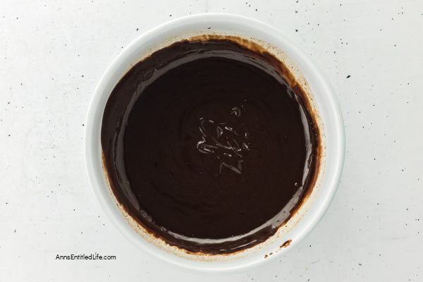 No-Bake Creme Eggs Cheesecake Recipe No-Bake Creme Eggs Cheesecake Recipe. This is a simple no-bake chocolate crème eggs cheesecake with chocolate crust, smooth cream cheese layer and embedded crème eggs. Perfect Easter treat using delicious ingredients for a decadent dessert everyone loves.