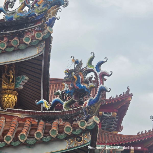 Our One-Day Taiwan Itinerary. A detailed description of our day-trip in Taiwan. The sites and shopping we explored.