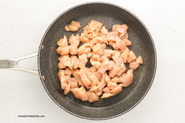 Creamy Tuscan Chicken Pasta Recipe - Easy 30-Minute Dinner. Creamy Tuscan chicken pasta with tender chicken, cherry tomatoes, spinach, garlic, and Parmesan in a rich sauce. Quick one-pan Italian-inspired meal ready in 30 minutes for weeknight dinners.