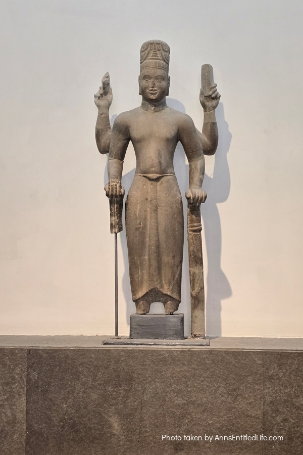 One Week in Vietnam: Our 7-Day Adventure. From the streets of Ho Chi Minh City to Ha Long Bay's emerald waters and beyond, this our personal itinerary packed with sights, street food, and cultural highlights.