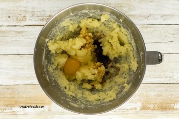 Thumbprint Lemon Cookies Recipe | Easy Zesty Treat. Bake soft buttery thumbprint lemon cookies filled with bright, tangy lemon curd. This easy homemade recipe creates perfect bite-sized treats for holidays, tea time, or everyday snacking. Simple ingredients and step-by-step instructions for fresh bakery-style results.